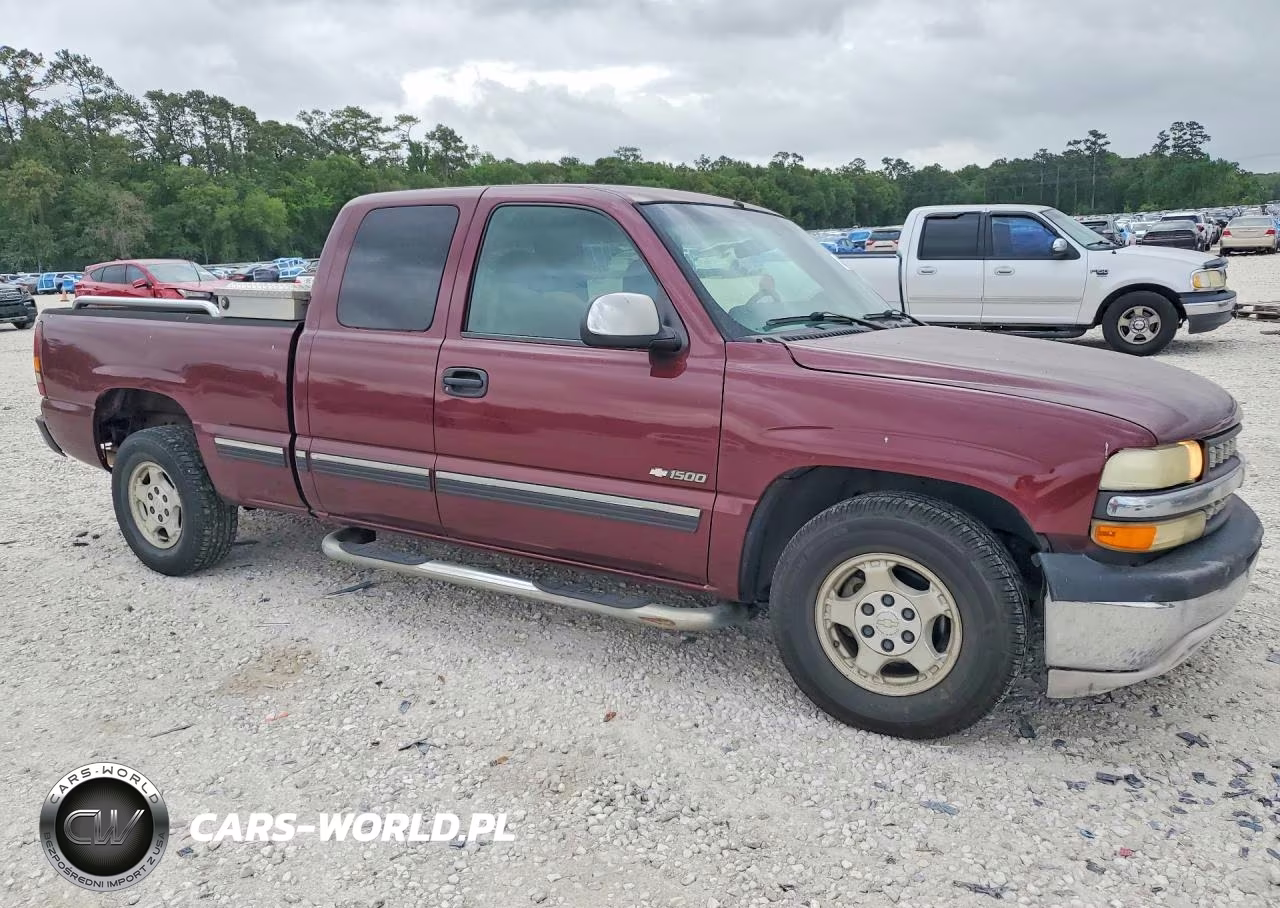 2002 Chevrolet Silverado C1500 VIN:2GCEC19T221116114 - 4