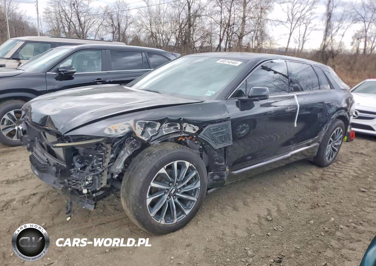 2024 Cadillac Lyriq Sport