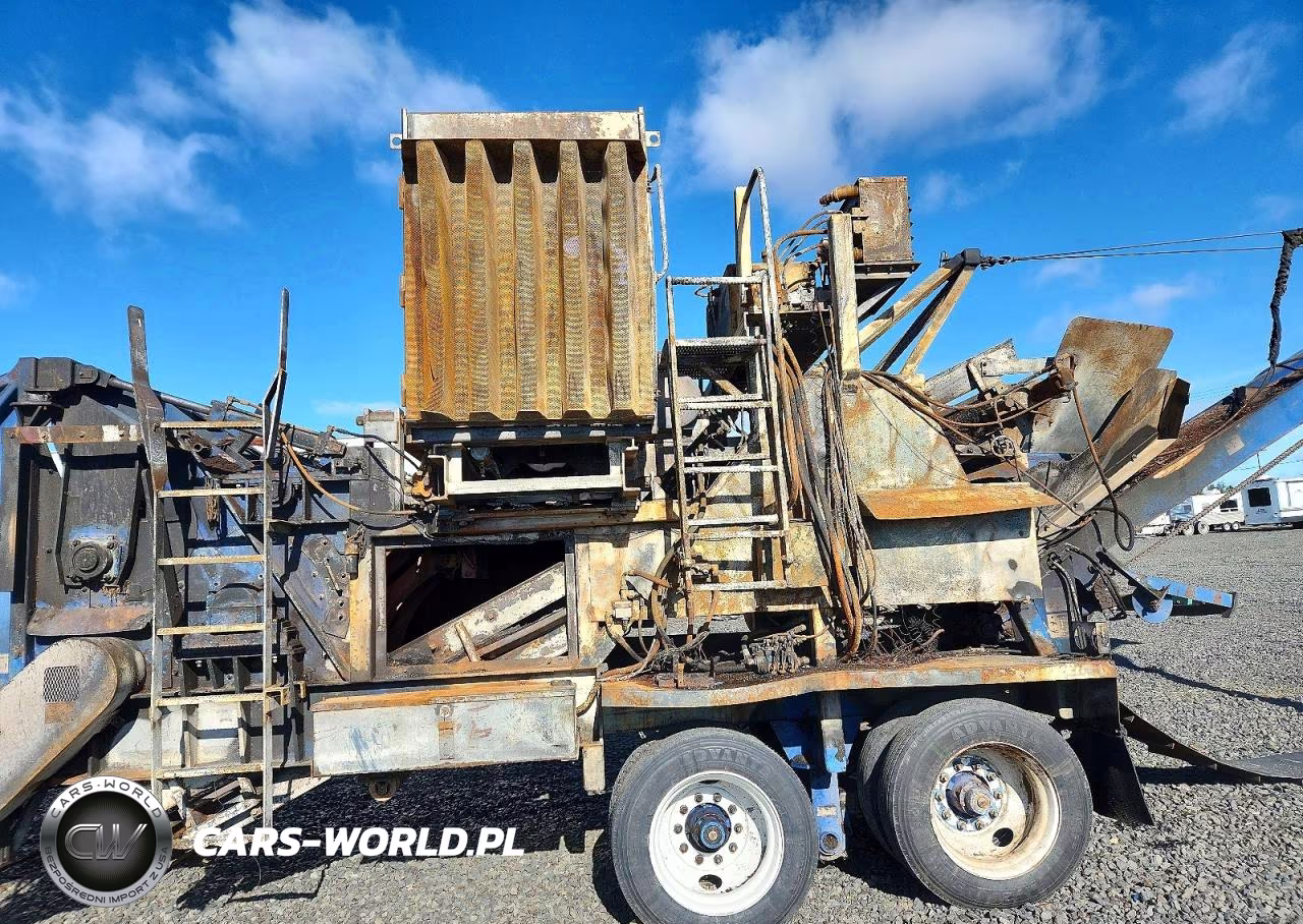 2000 Wood Grinder VIN:00000000017A12626 - 9