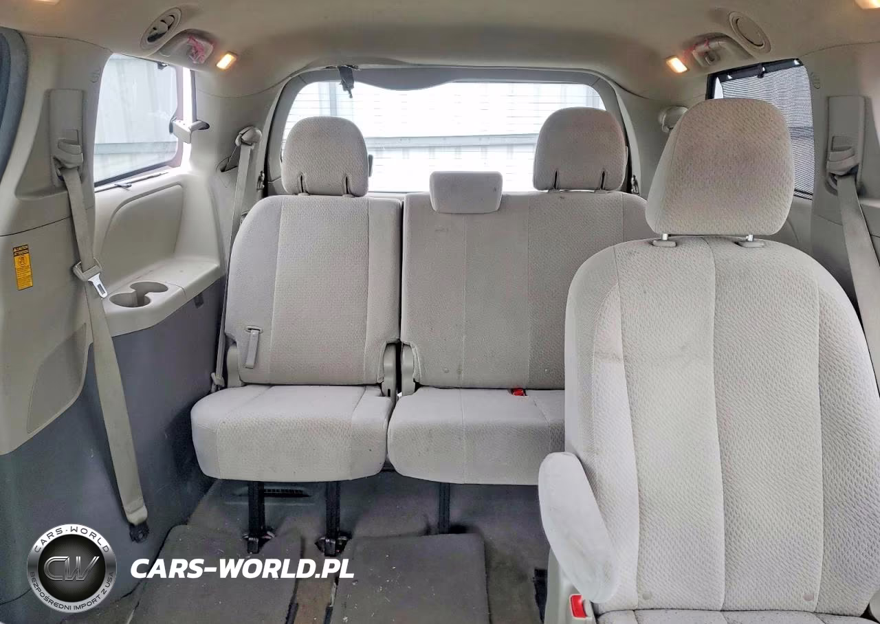 2014 Toyota Sienna Le 7-Passenger VIN:5TDJK3DC7ES082639 - 10