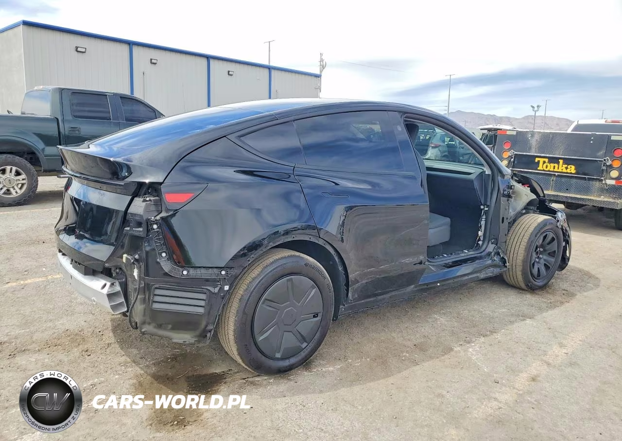 2026 Tesla Model Y VIN:7SAYGDED7TA595033 - 3
