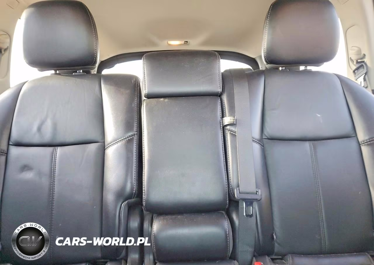 2019 Nissan Pathfinder Sl VIN:5N1DR2MM0KC607027 - 10