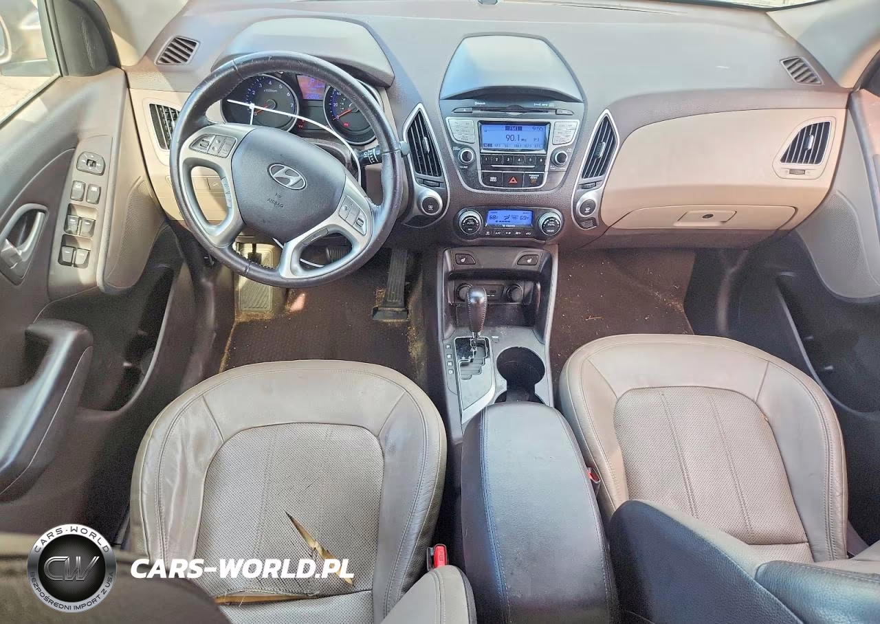 2012 Hyundai Tucson VIN:KM8JU3AC7CU486561 - 8