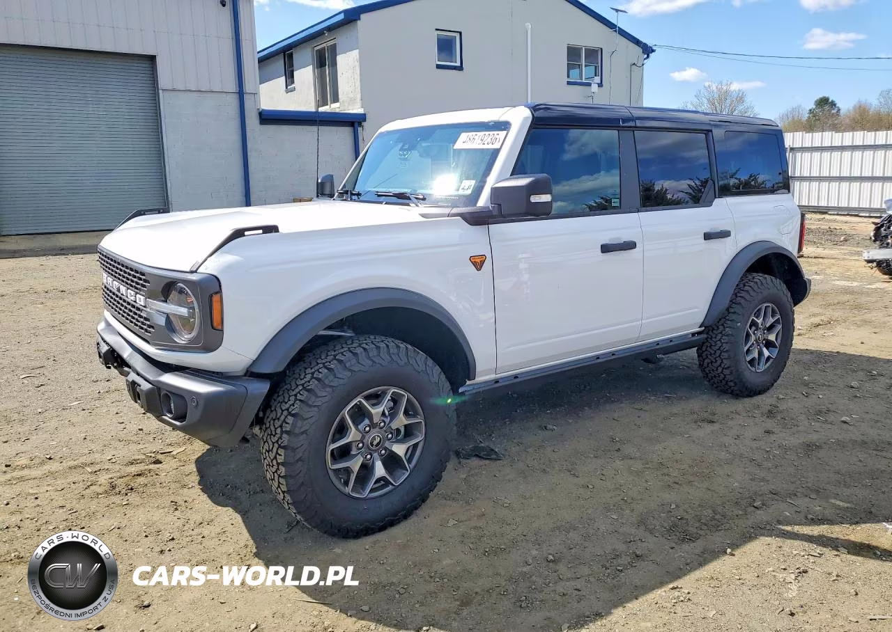 2025 Ford Bronco Badlands