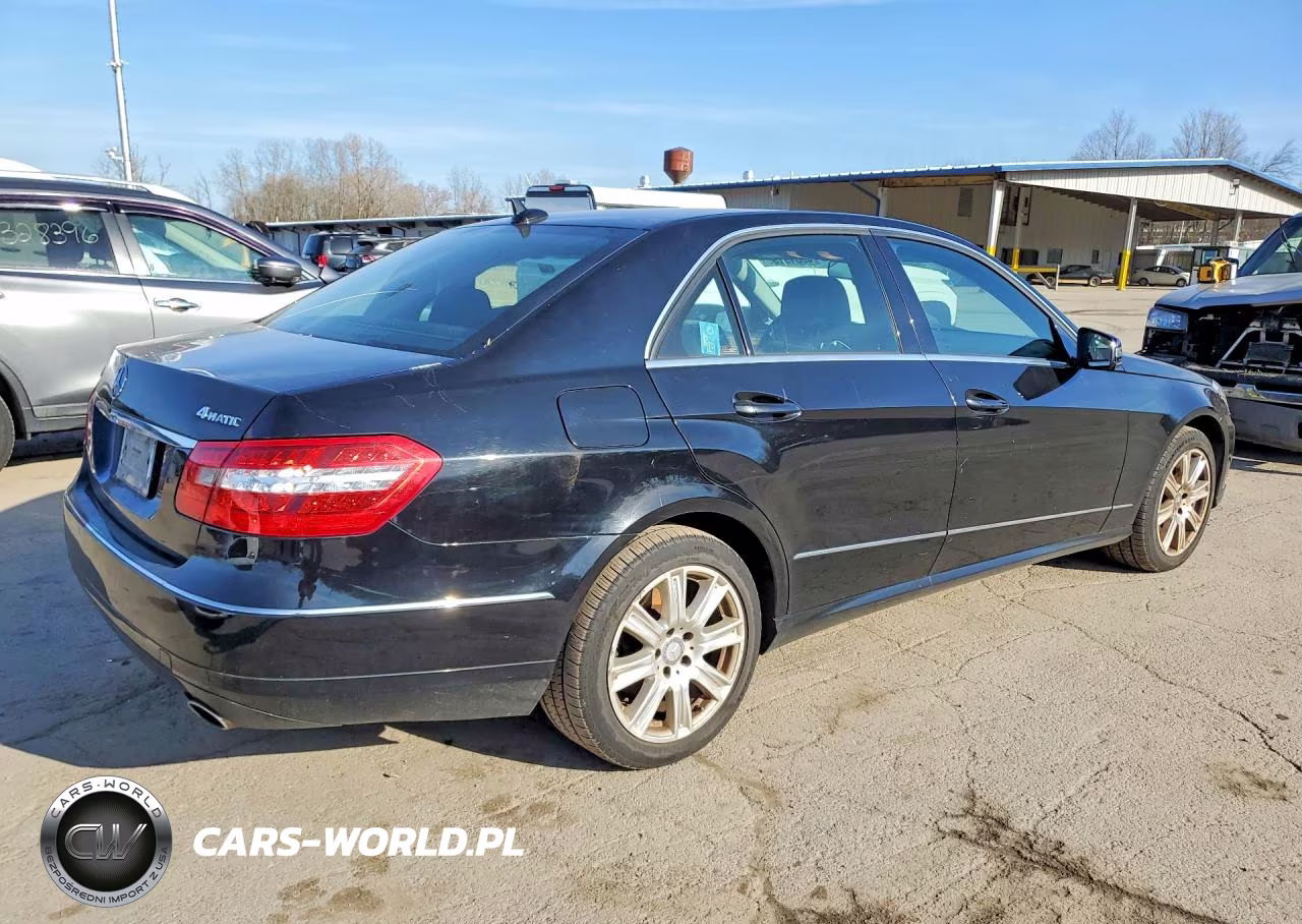 2013 Mercedes-Benz C-Class VIN:WDDHF8JB3DA759571 - 3