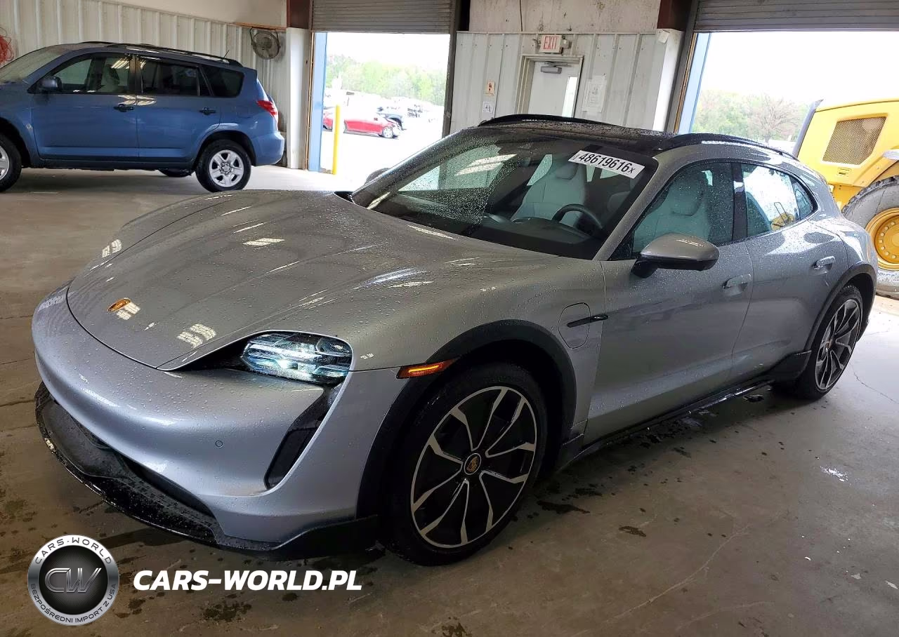 2022 Porsche Taycan Cross Turismo 4