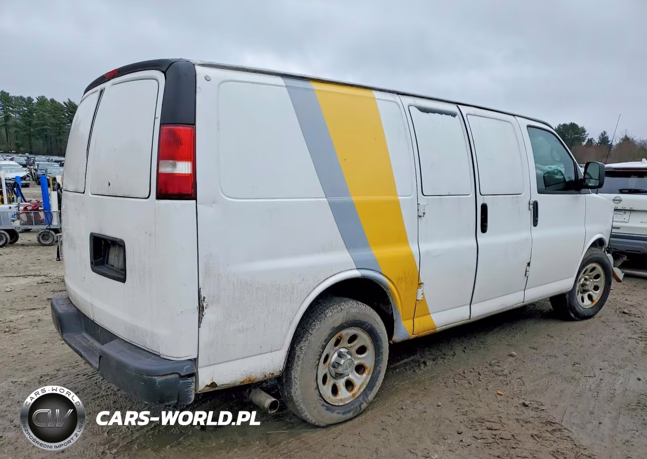 2011 Chevrolet Express G1500 VIN:1GCSGAFX5B1119500 - 3