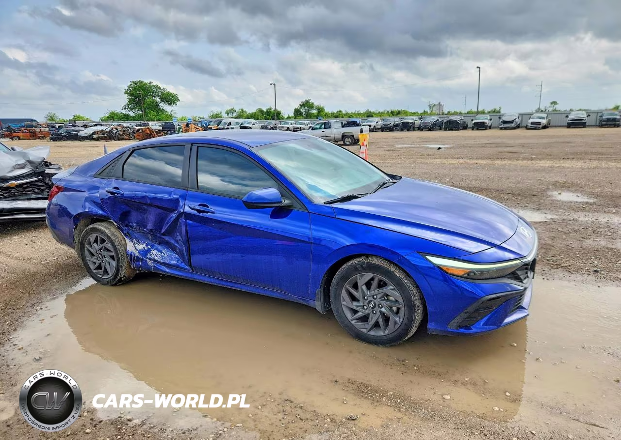 2024 Hyundai Elantra Sel VIN:KMHLM4DG8RU679355 - 4