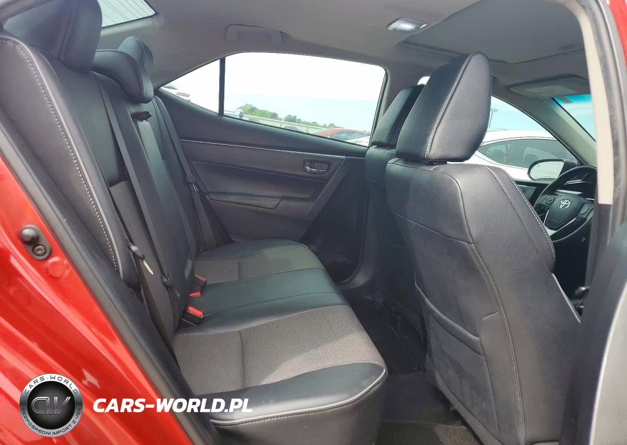 2015 Toyota Corolla S Plus VIN:5YFBURHE0FP299554 - 10