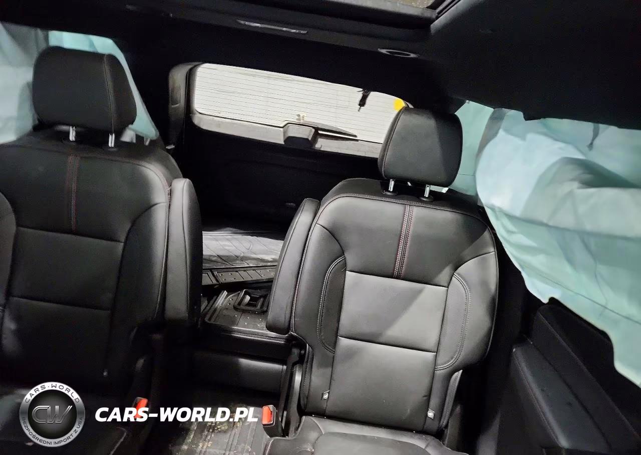 2023 Chevrolet Traverse Rs VIN:1GNEVJKW4PJ255972 - 10