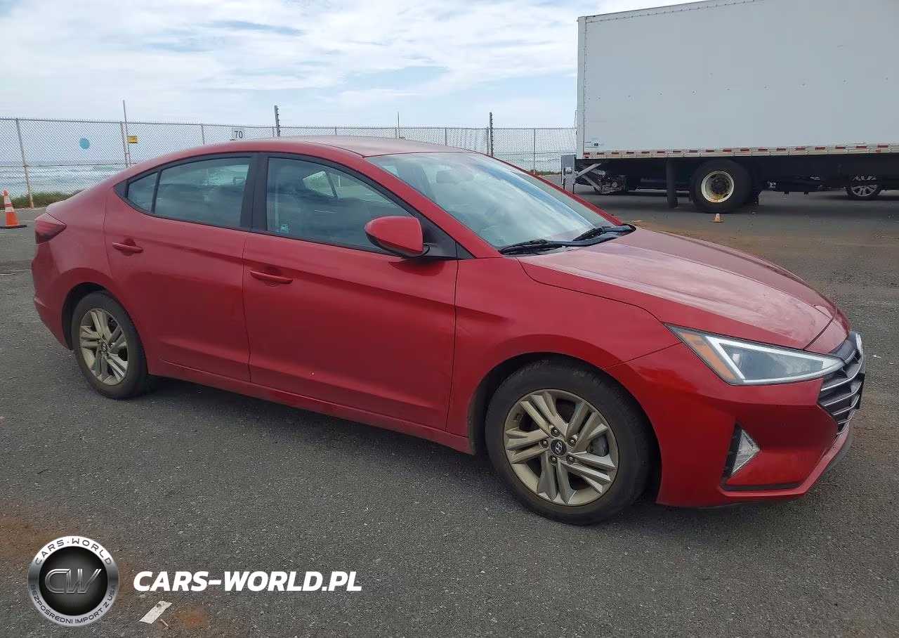2020 Hyundai Elantra Sel VIN:5NPD84LF8LH530032 - 4