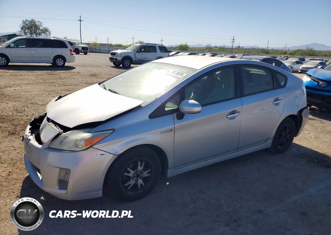 2013 Toyota Prius Two