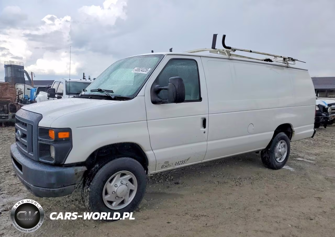2013 Ford Econoline E350 Super Duty Van