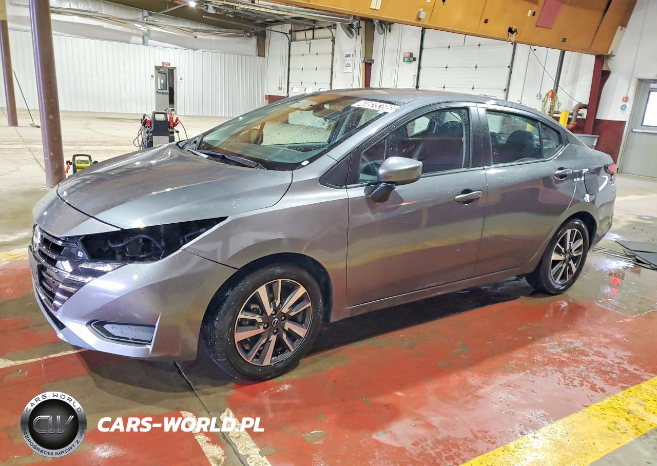 2025 Nissan Versa Sv
