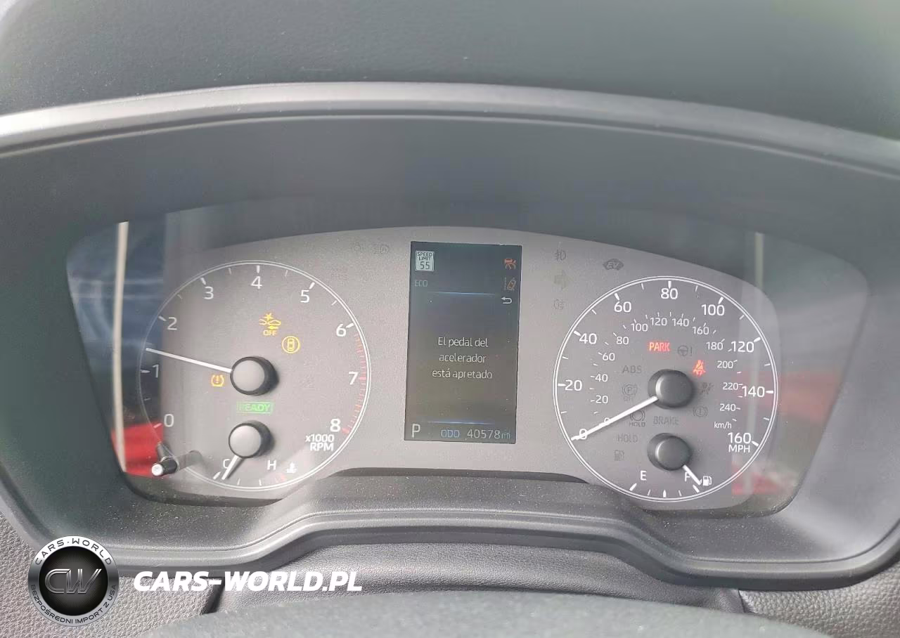 2025 Toyota Corolla Cross Hybrid Se VIN:7MUFBABG3SV078928 - 9