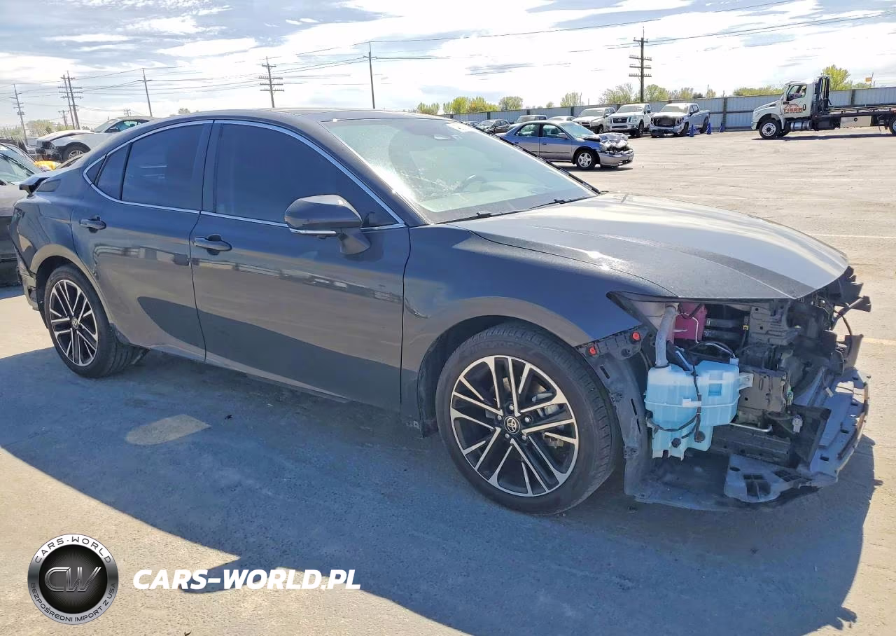 2025 Toyota Camry Xle VIN:4T1DAACK2SU532682 - 4