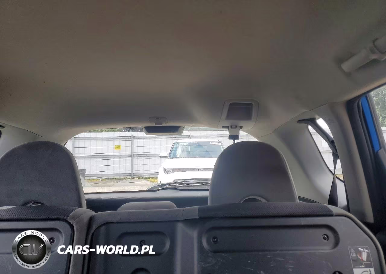 2007 Honda Fit VIN:JHMGD38417S802906 - 10