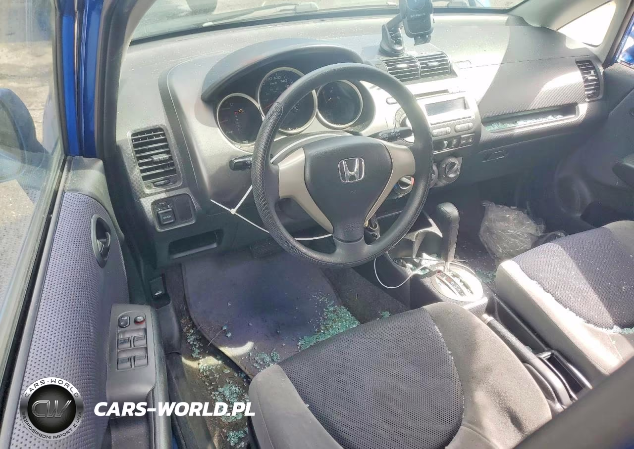2007 Honda Fit VIN:JHMGD38417S802906 - 8