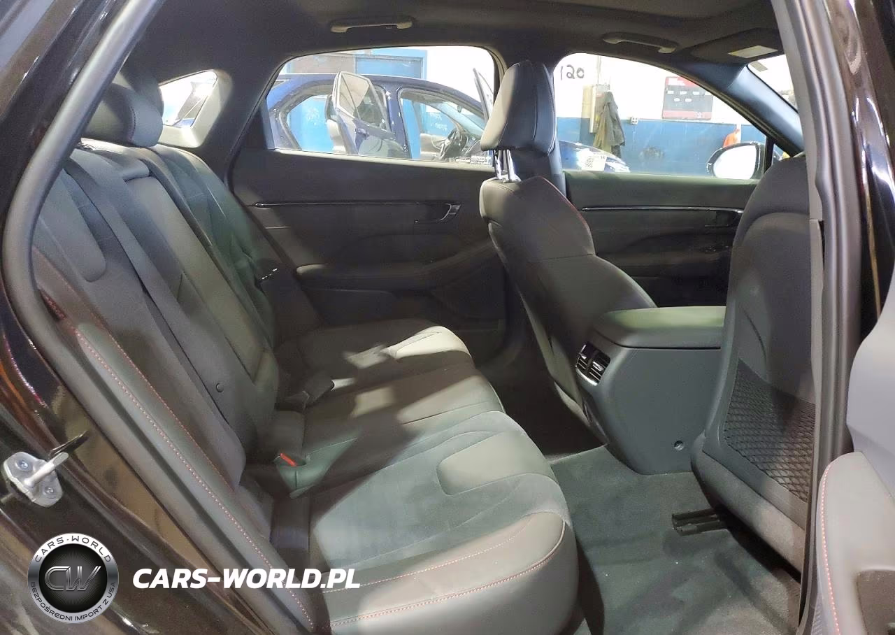 2025 Hyundai Sonata N Line VIN:KMHL54JC6SA496347 - 10