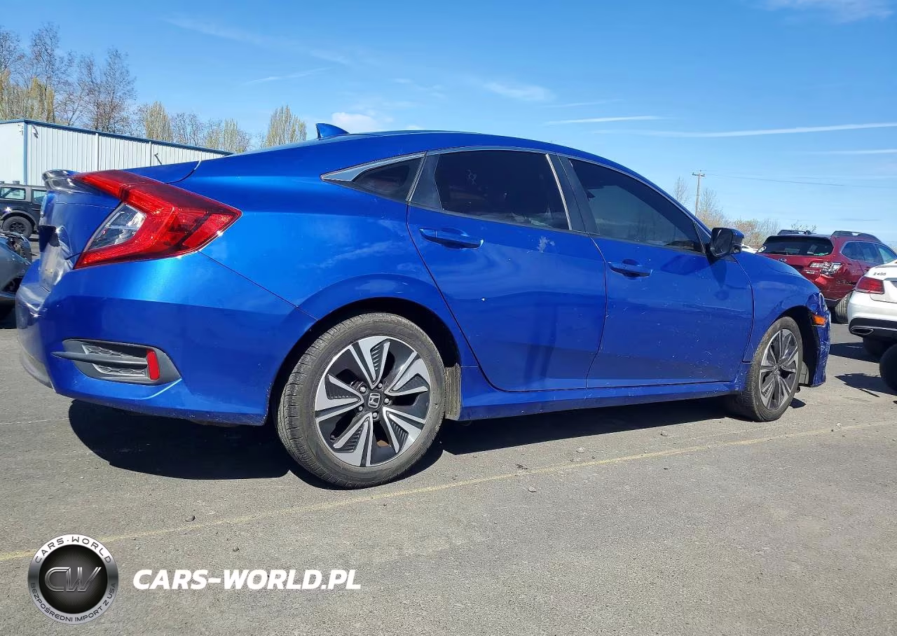 2018 Honda Civic Ex VIN:JHMFC1F30JX021639 - 3
