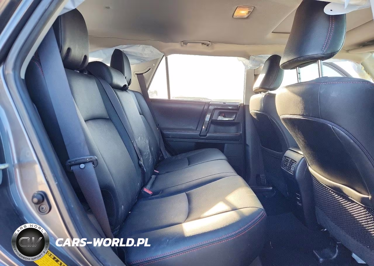 2019 Toyota 4Runner Trd Off-Road Premium VIN:JTEBU5JR1K5716270 - 11