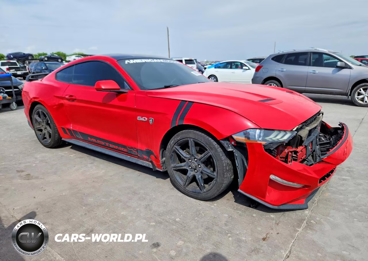 2019 Ford Mustang VIN:1FA6P8TH7K5115180 - 4