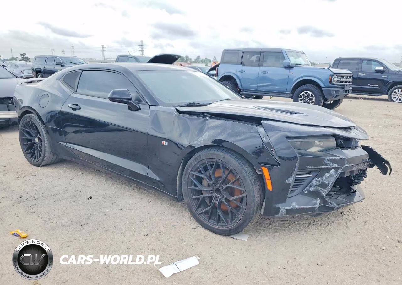 2018 Chevrolet Camaro Ss VIN:1G1FF1R79J0147782 - 4