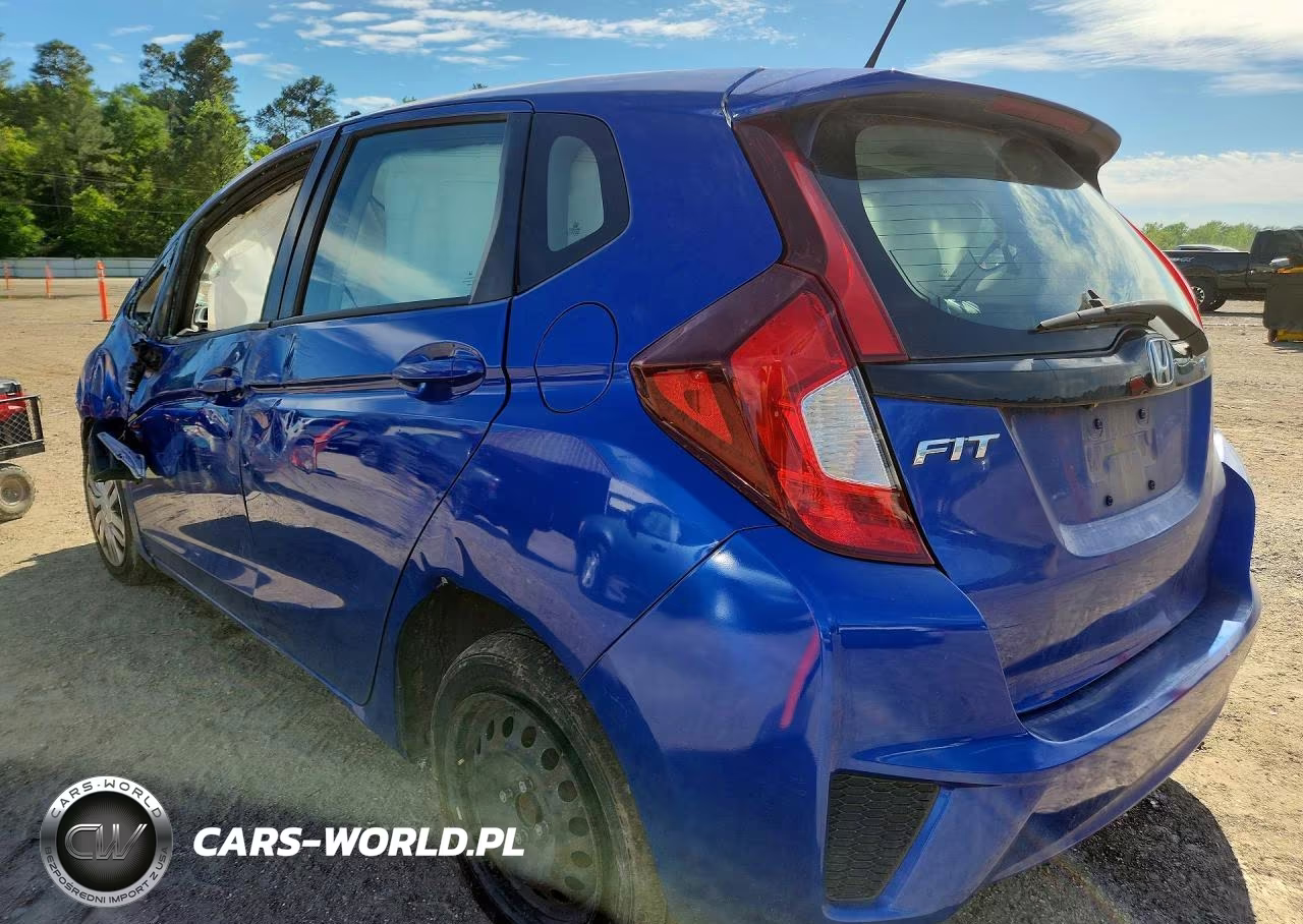 2015 Honda Fit Lx VIN:3HGGK5H57FM730100 - 2