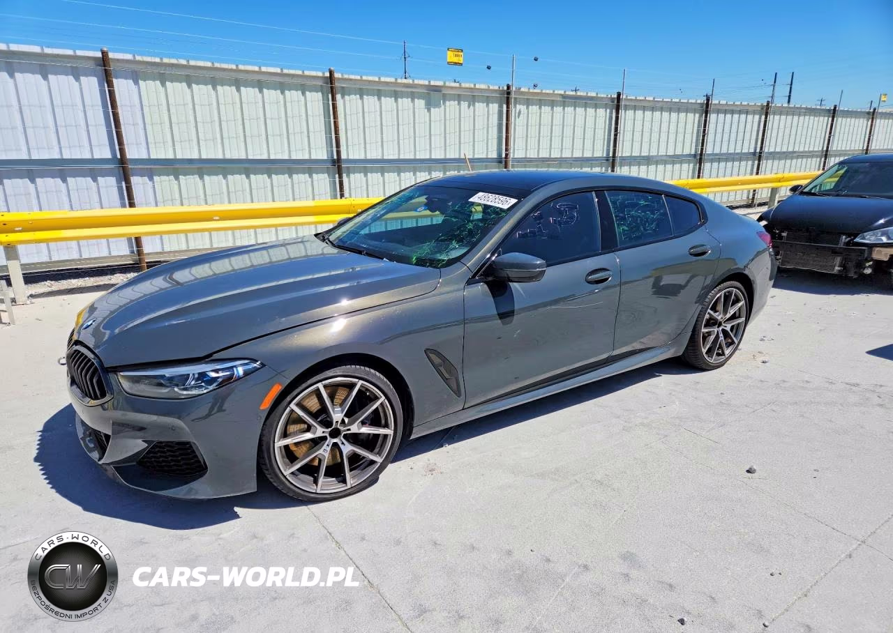 2022 BMW M850Xi