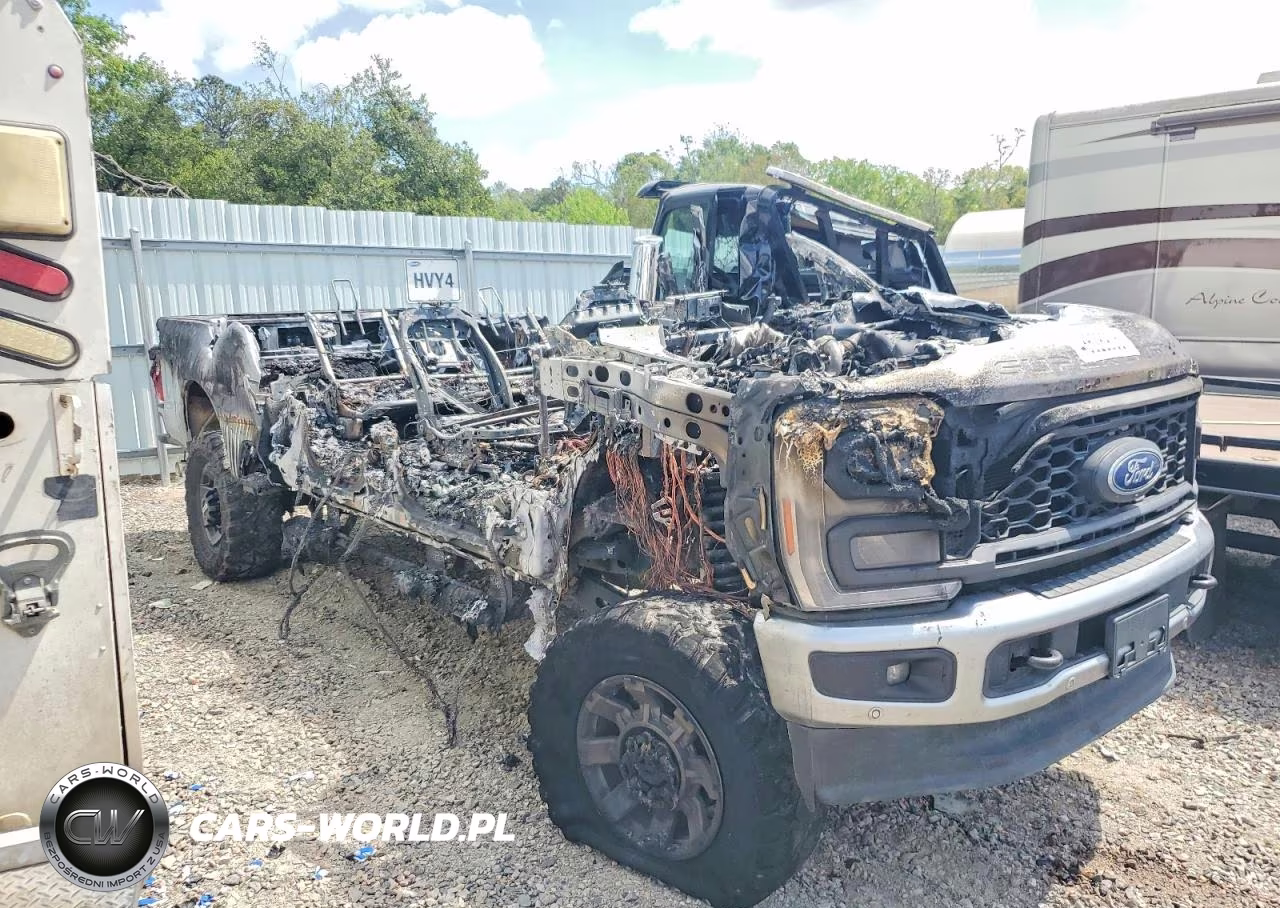 2023 Ford F250 Super Duty – zdjęcie 1 z 10