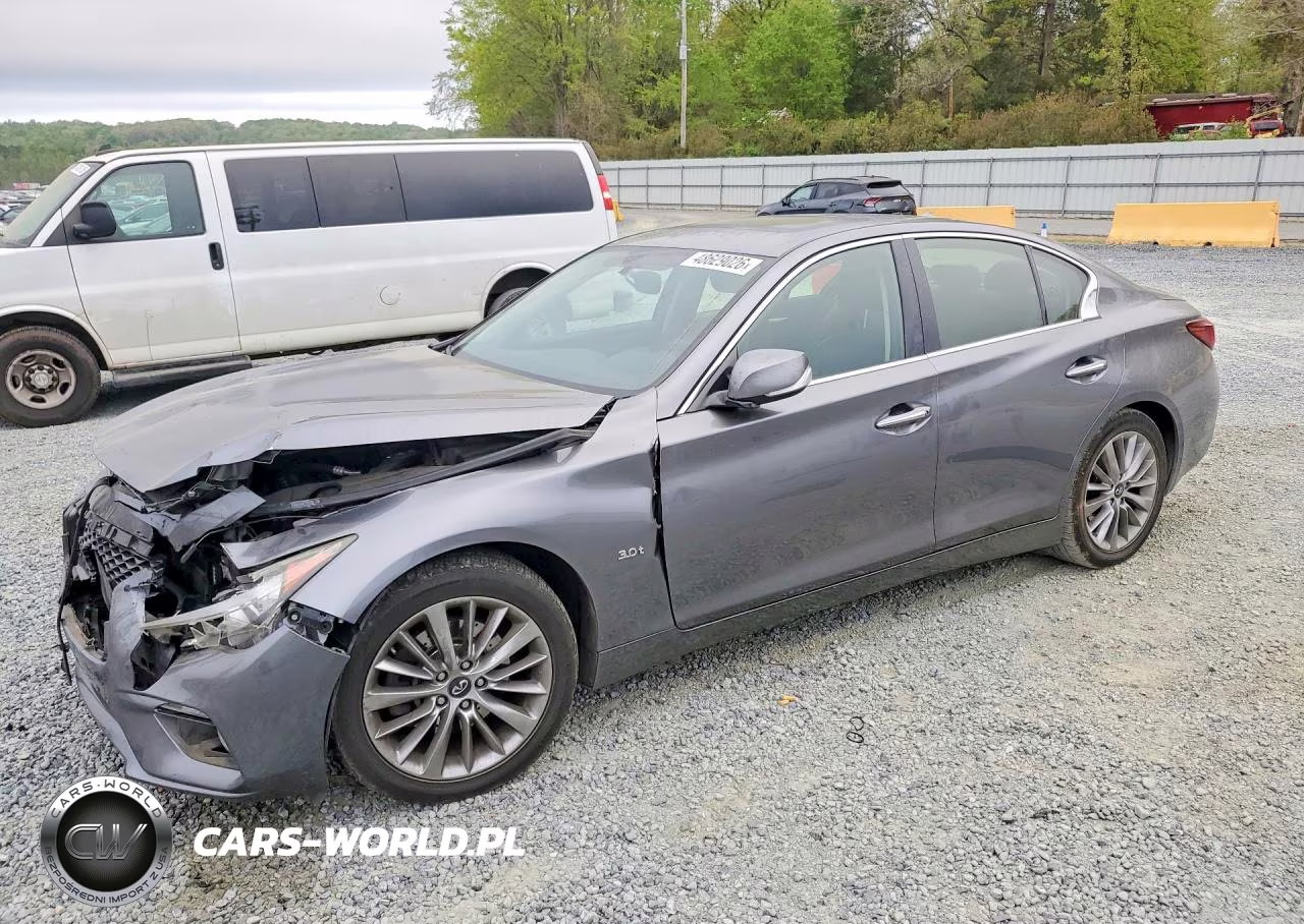 2018 Infiniti Q50 3.0T Luxe