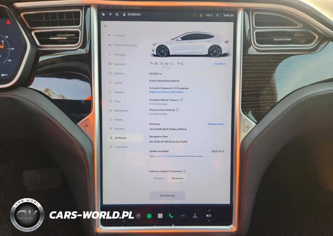 2017 Tesla Model S VIN:5YJSA1E13HF206276 - 9