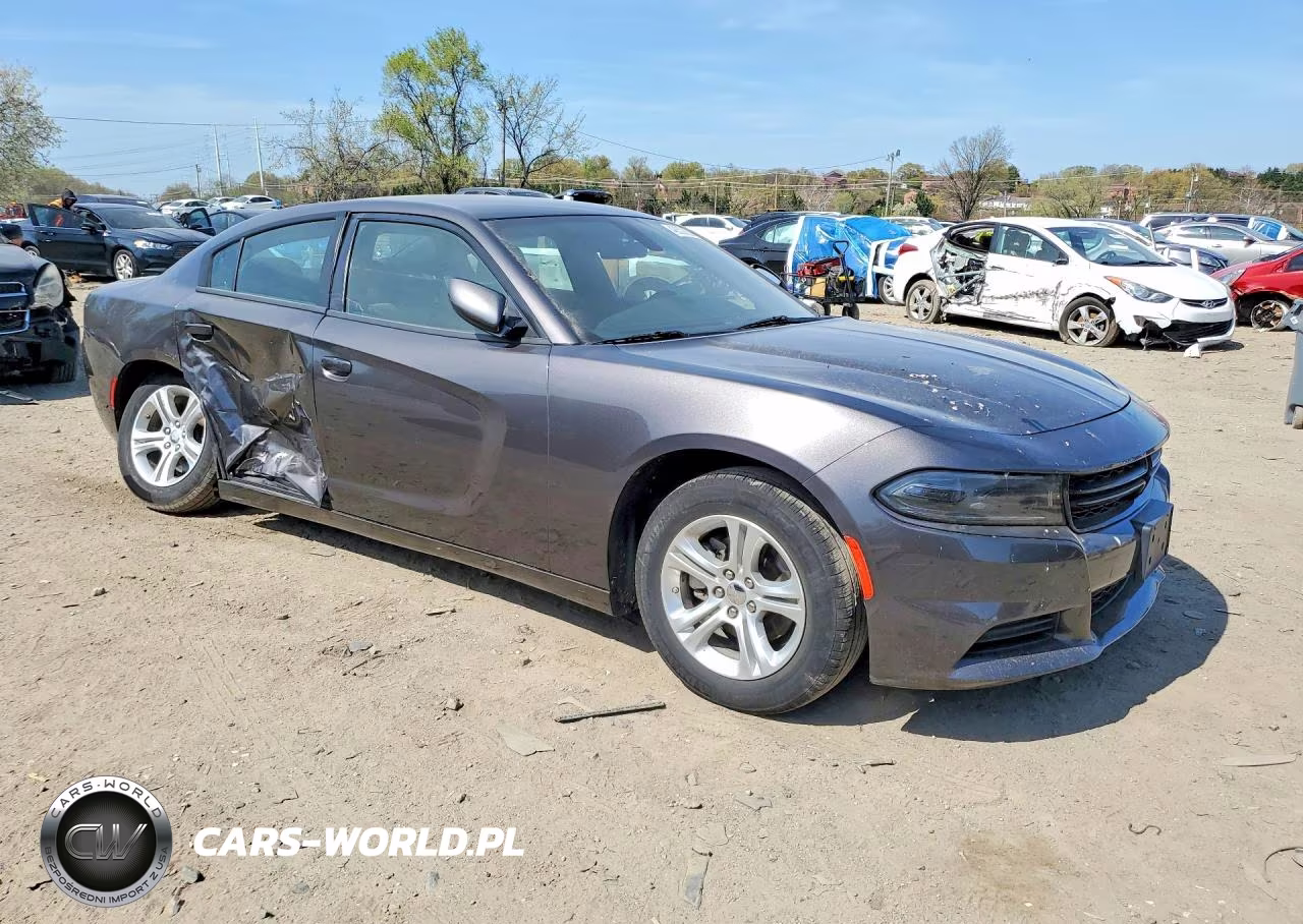 2022 Dodge Charger Sxt VIN:2C3CDXBG8NH250369 - 4