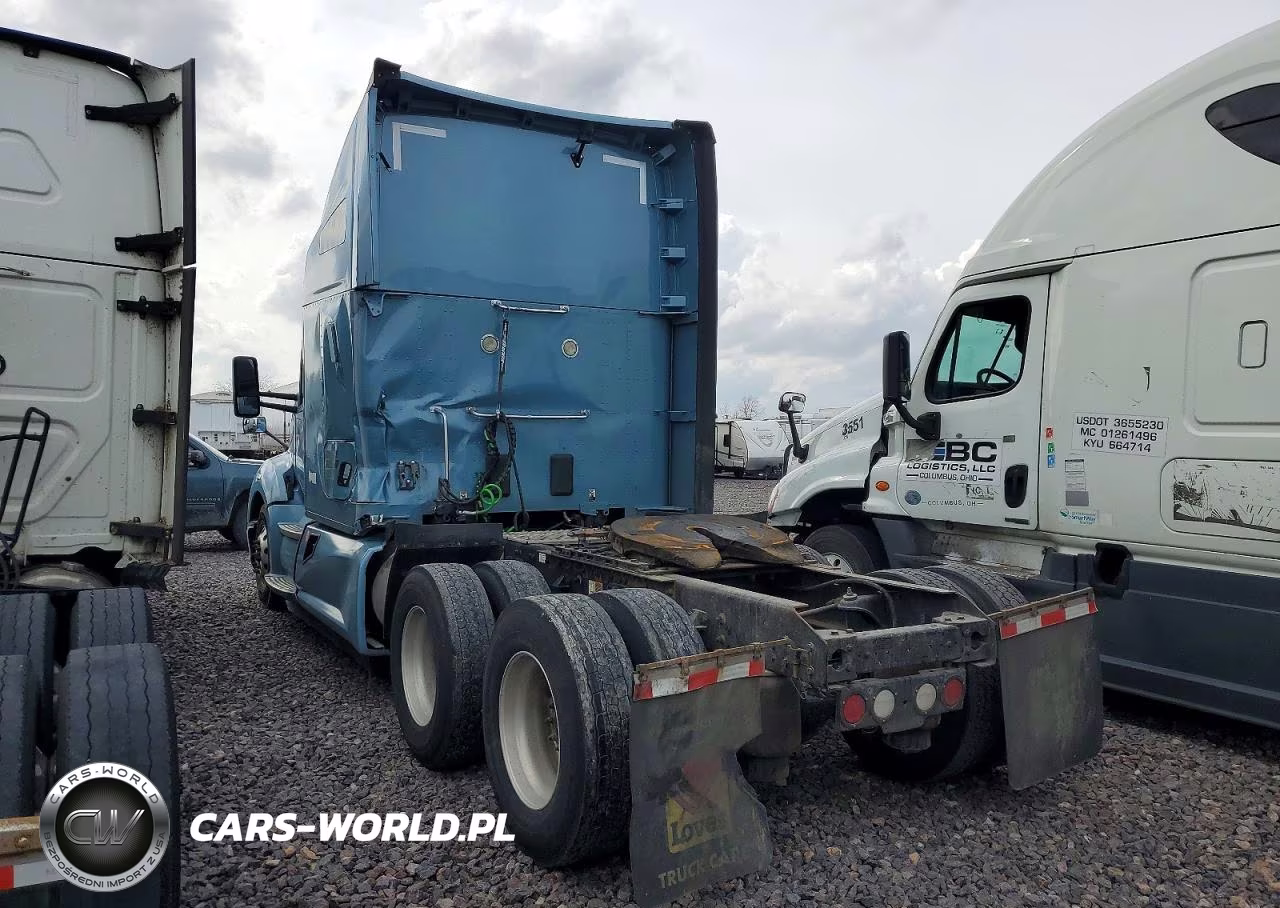 2020 Kenworth Construction T680 VIN:1XKYD49X1LJ221446 - 3