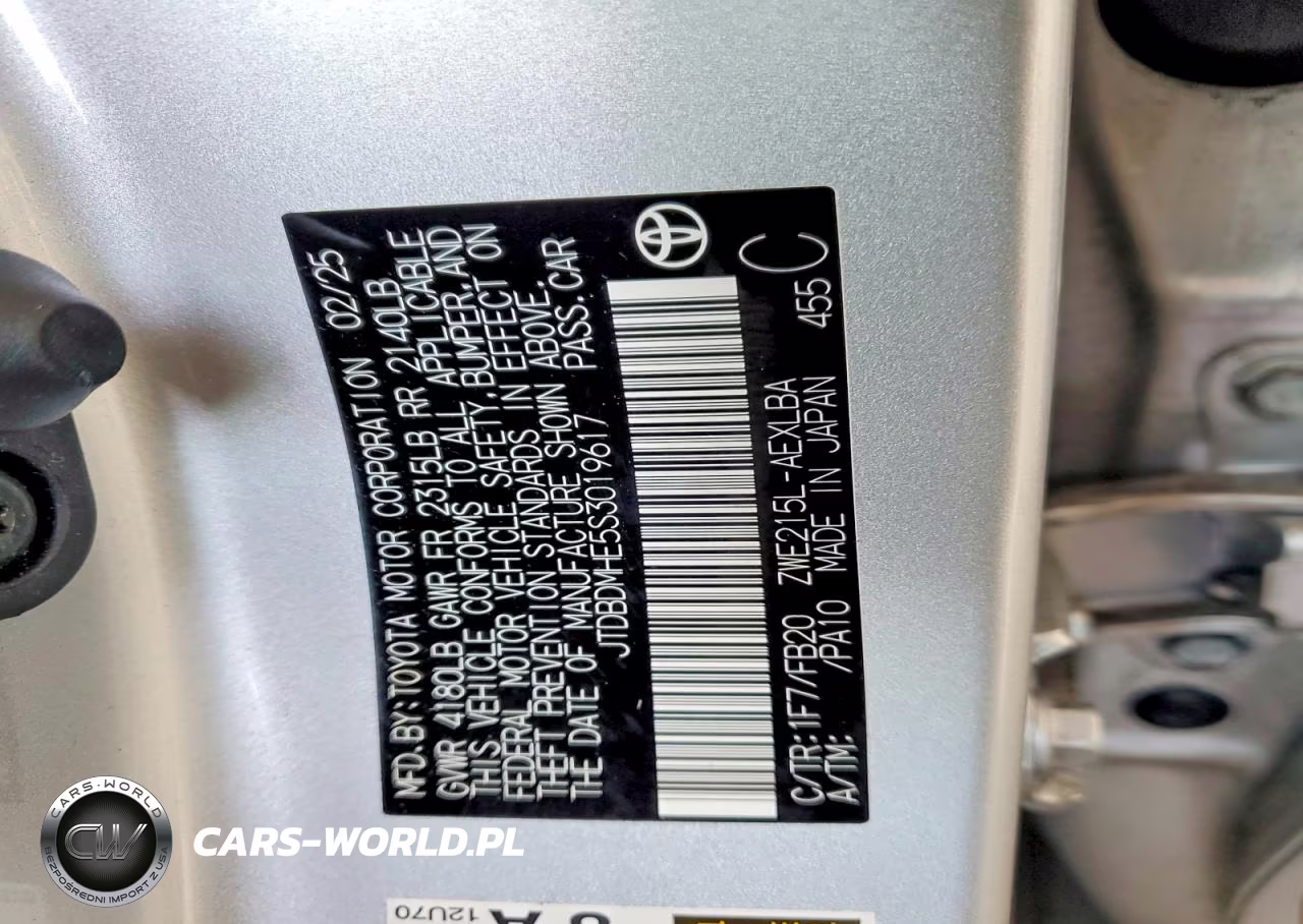 2025 Toyota Corolla Hybrid Le VIN:JTDBDMHE5S3019617 - 12