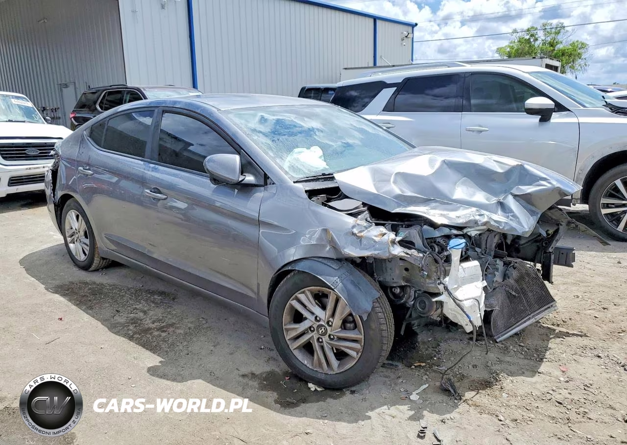 2019 Hyundai Elantra Sel VIN:5NPD84LF6KH432051 - 4