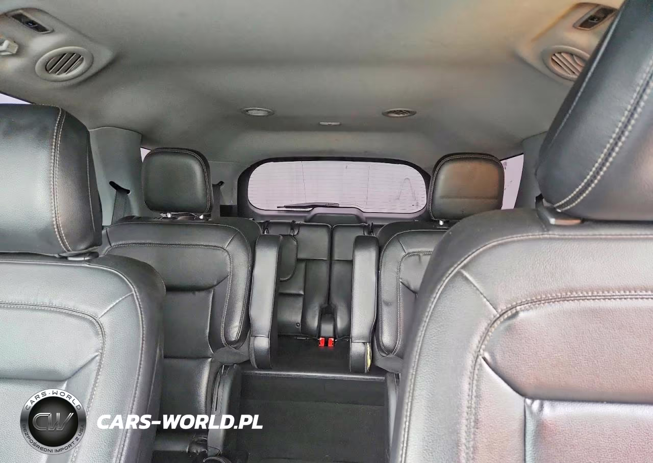 2020 Ford Explorer Xlt VIN:1FMSK8DHXLGC67090 - 10