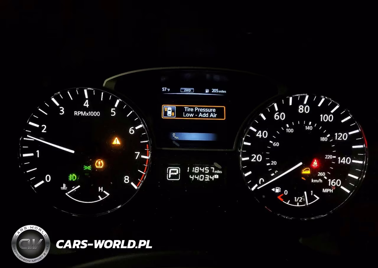 2015 Nissan Pathfinder S VIN:5N1AR2MM5FC638475 - 9