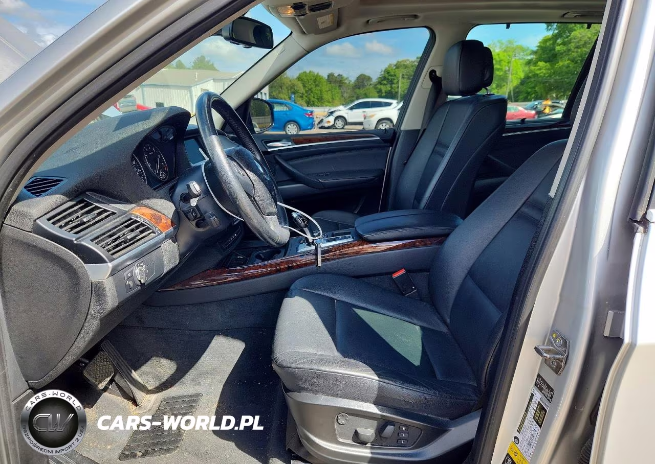2013 BMW X5 xDrive35I VIN:5UXZV4C50D0B09637 - 7
