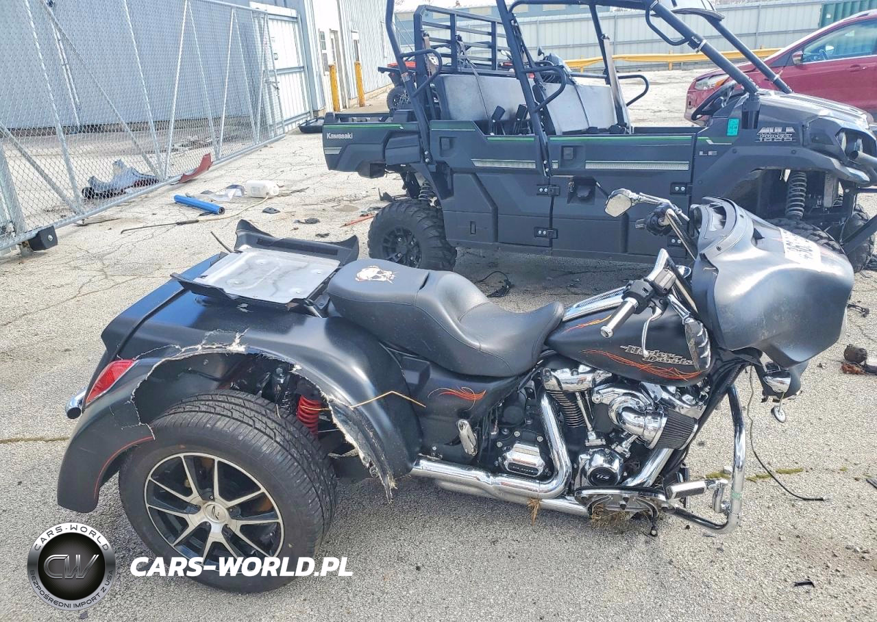 2017 Harley-Davidson Flhxs Street Glide Special