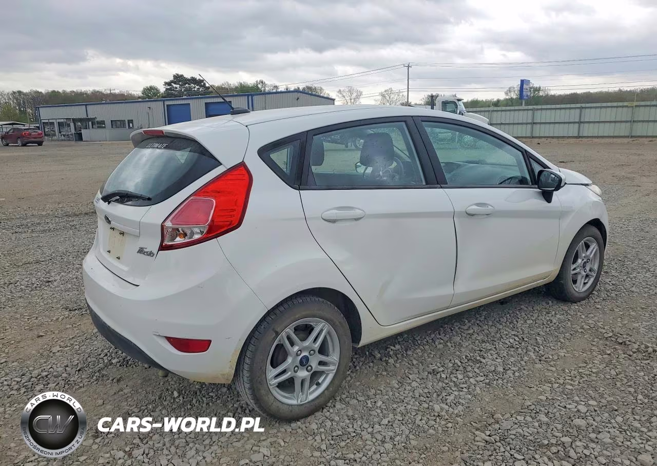 2017 Ford Fiesta Se VIN:3FADP4EJ1HM158819 - 3