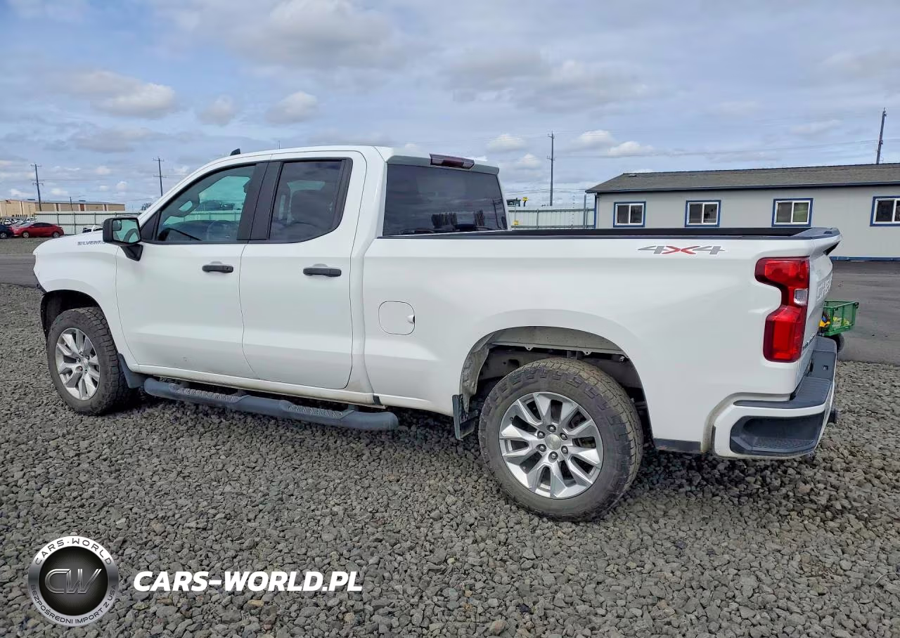 2020 Chevrolet Silverado K1500 Custom VIN:1GCRYBEK5LZ202693 - 2