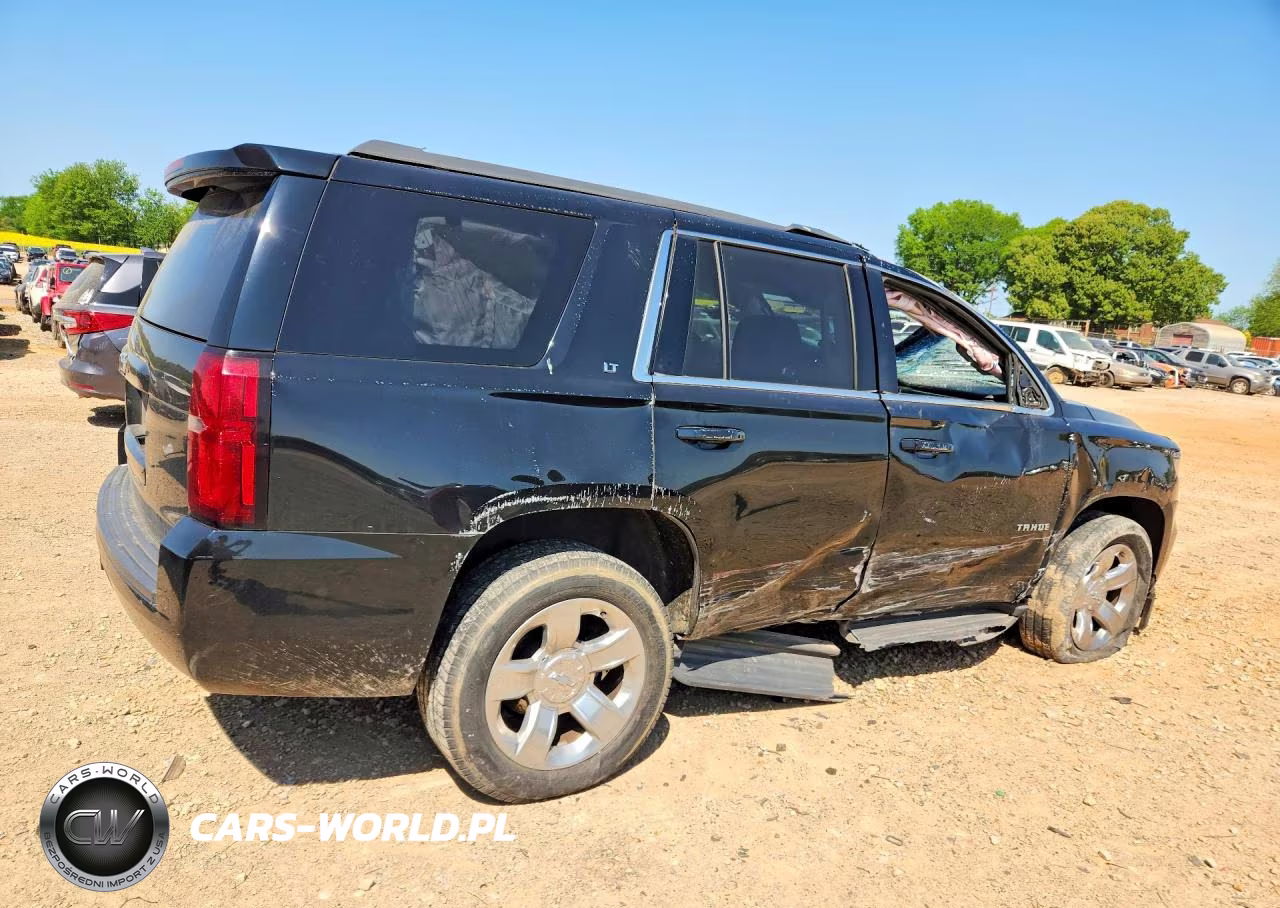 2017 Chevrolet Tahoe K1500 Lt VIN:1GNSKBKC8HR183894 - 3