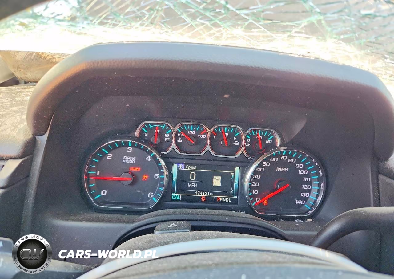 2017 Chevrolet Tahoe K1500 Lt VIN:1GNSKBKC8HR183894 - 9