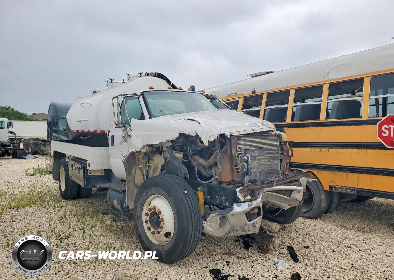 2006 Ford F750 Super Duty Septic Truck