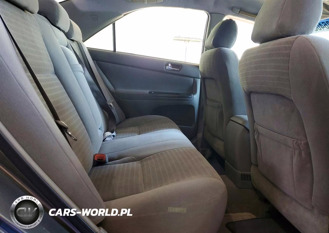 2005 Toyota Camry VIN:4T1BE30K05U509840 - 10