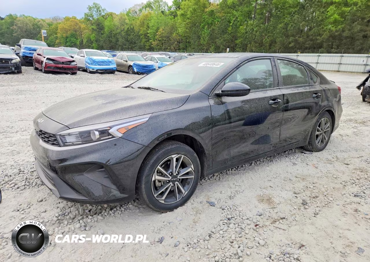 2023 Kia Forte Lxs – zdjęcie 1 z 12
