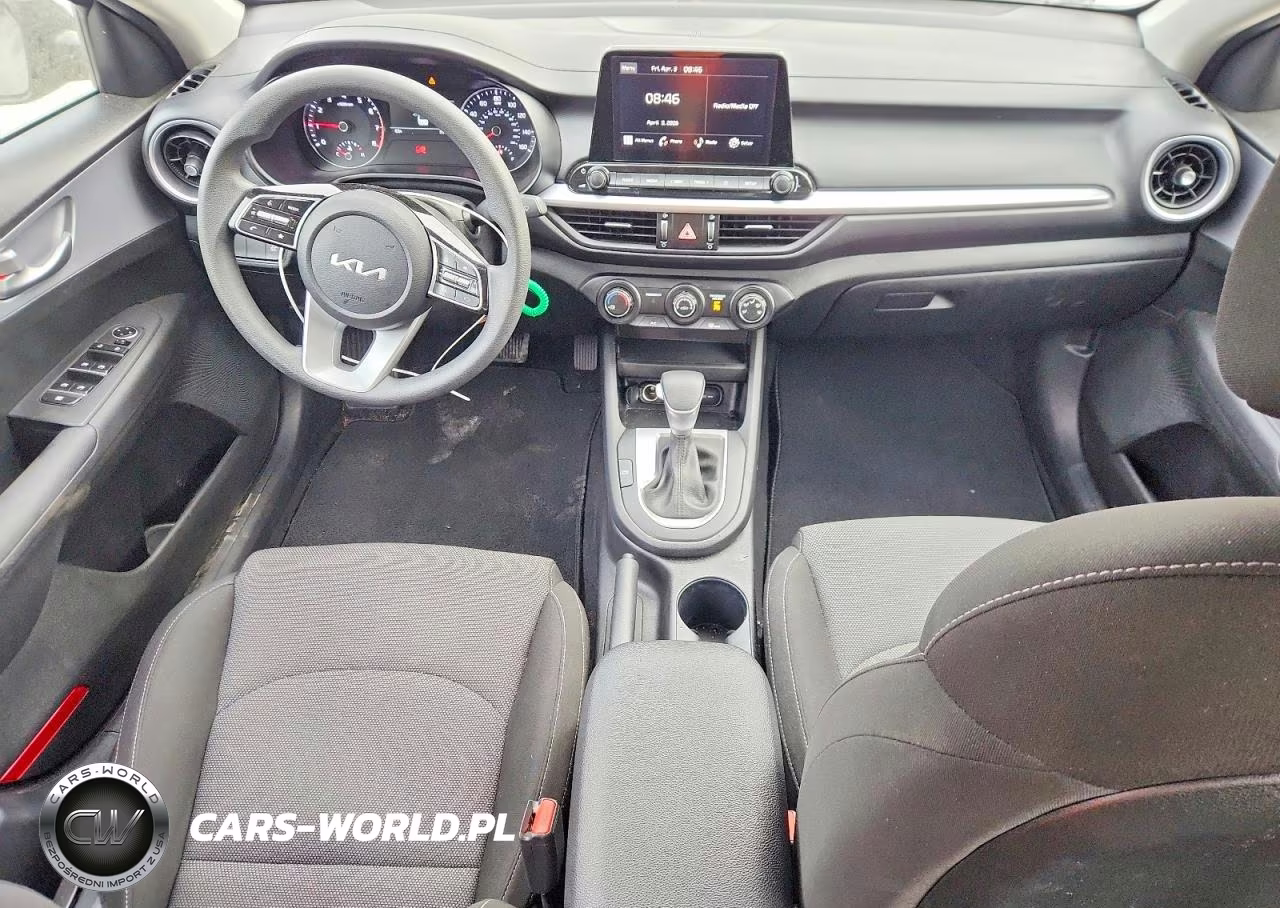 2023 Kia Forte Lxs VIN:3KPF24AD9PE551266 - 8