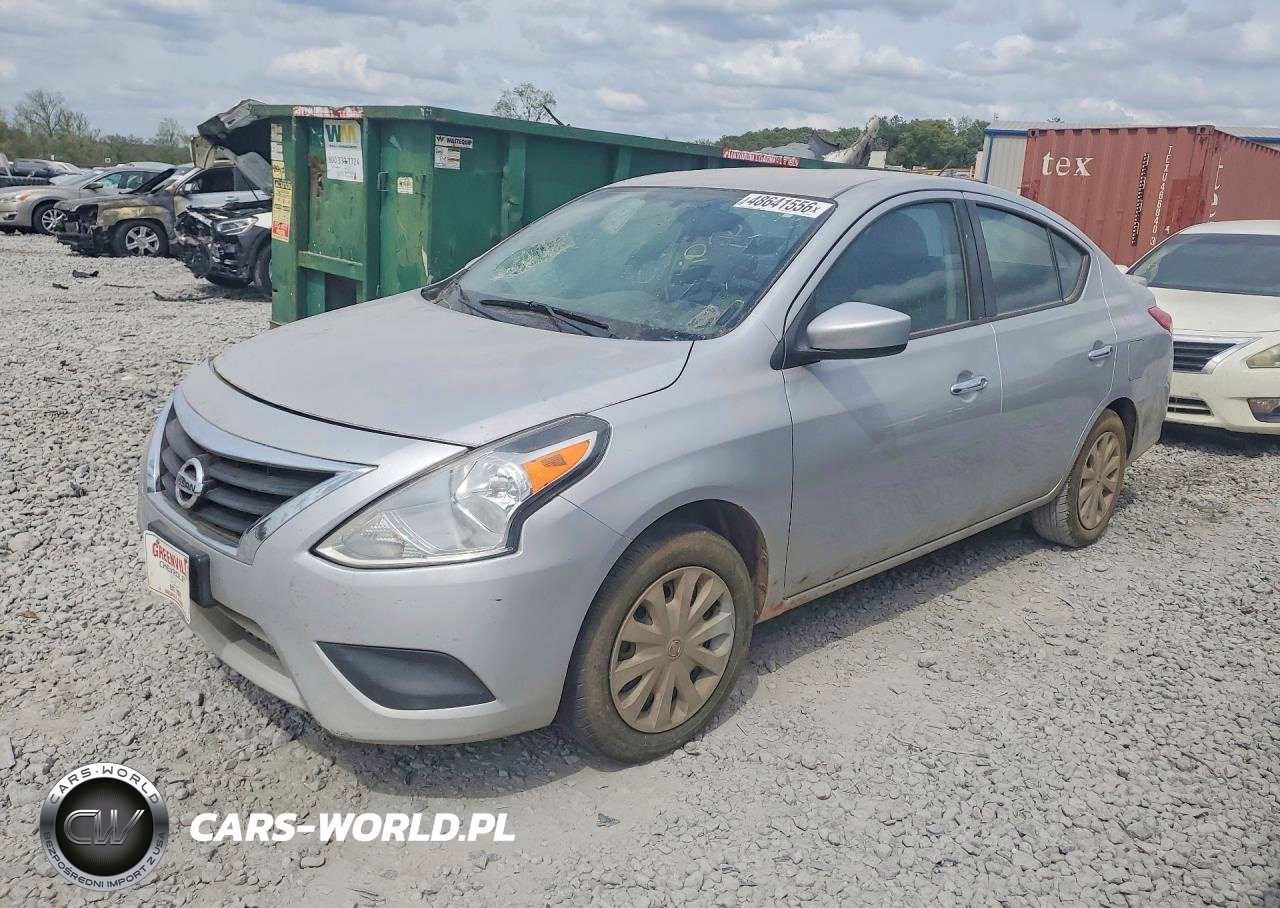 2019 Nissan Versa Sv