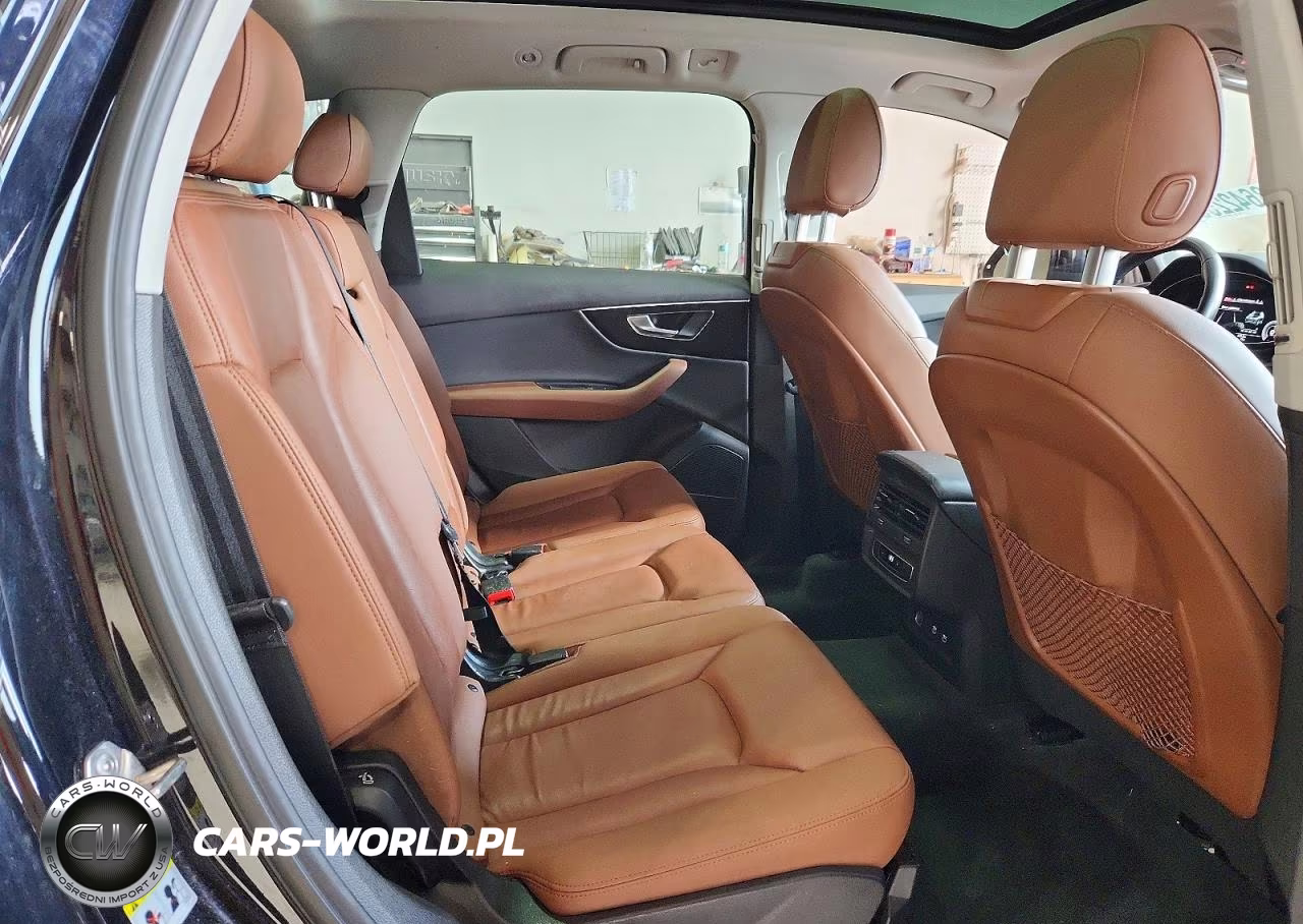 2021 Audi Q7 Premium Plus VIN:WA1LJAF78MD038024 - 11